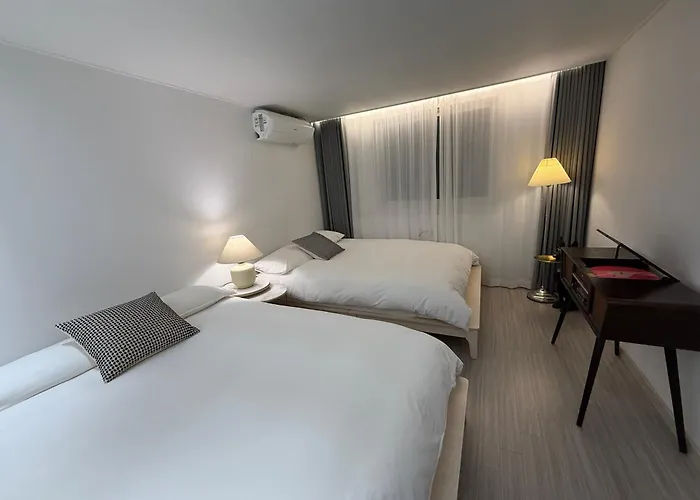 Hongdae Serenity アパート